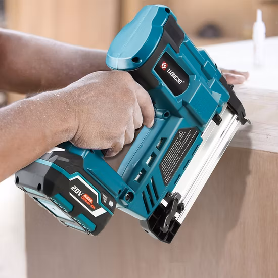 Liangye Factory 20V 충전식 무선 도구 무선 스테이플 네일건 브래드 네일러