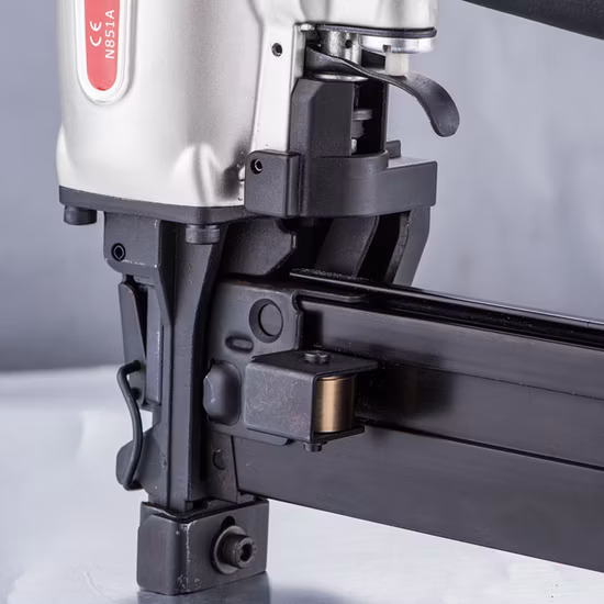 공압식 빠른 못박기 도구 Air Power Tacker Cn70